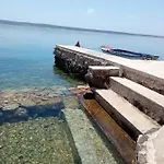 Mate Apartamento Starigrad Paklenica