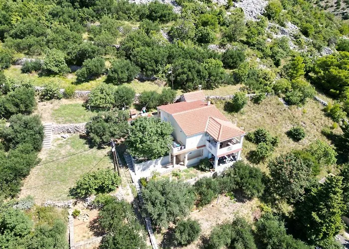 Mate Starigrad Paklenica